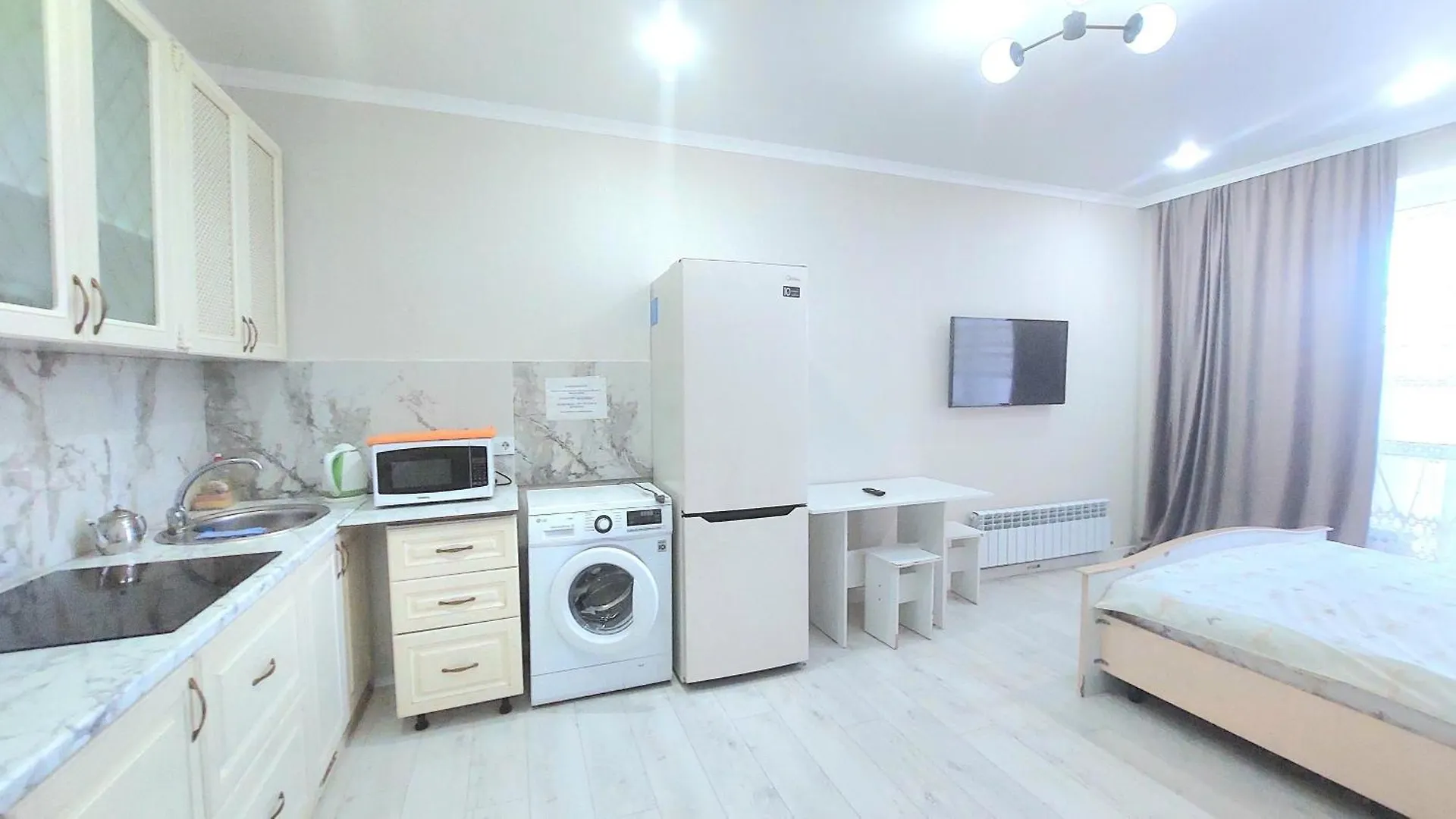 Евродвушка Аэропорт-Жк Будапешт Apartment Nur-Sultan  Kazakhstan